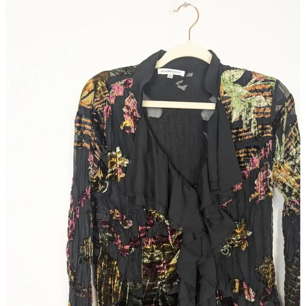 Alexandra Rosati Vintage Top L Black Multicolor Ruffle Button Front Boho